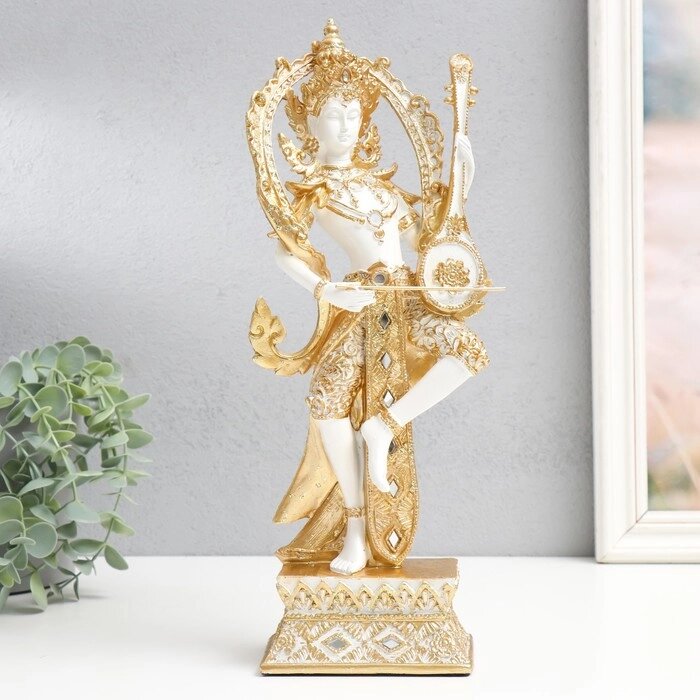 Сувенир полистоун 'Танцующее божество с музыкальным инструментом' бело-золотой 13х9х34 см от компании Интернет-магазин "Flap" - фото 1