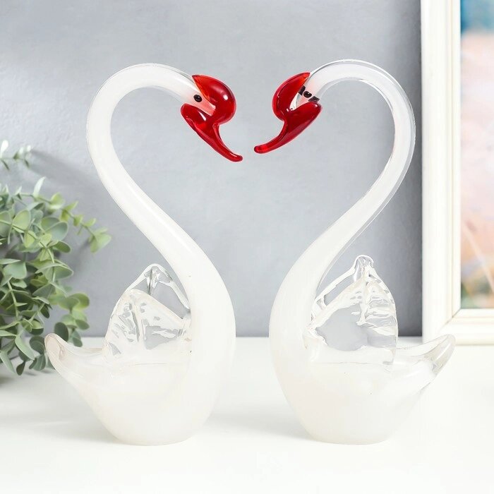 Сувенир стекло 'Лебеди белые с красным клювом' набор 2 шт 12х10х25,5 см от компании Интернет-магазин "Flap" - фото 1