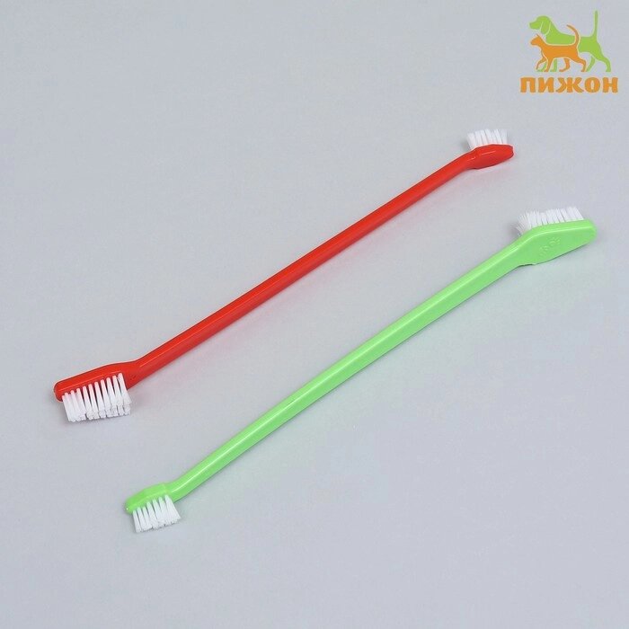 Зубная щётка двухсторонняя, набор 2 шт, красная и зелёная от компании Интернет-магазин "Flap" - фото 1