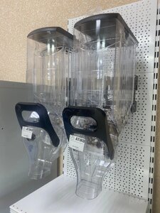 Диспенсер для сыпучих продуктов