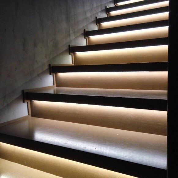 Подсветка лестниц автоматическая в алматы Stairs PRO 1025 - доставка