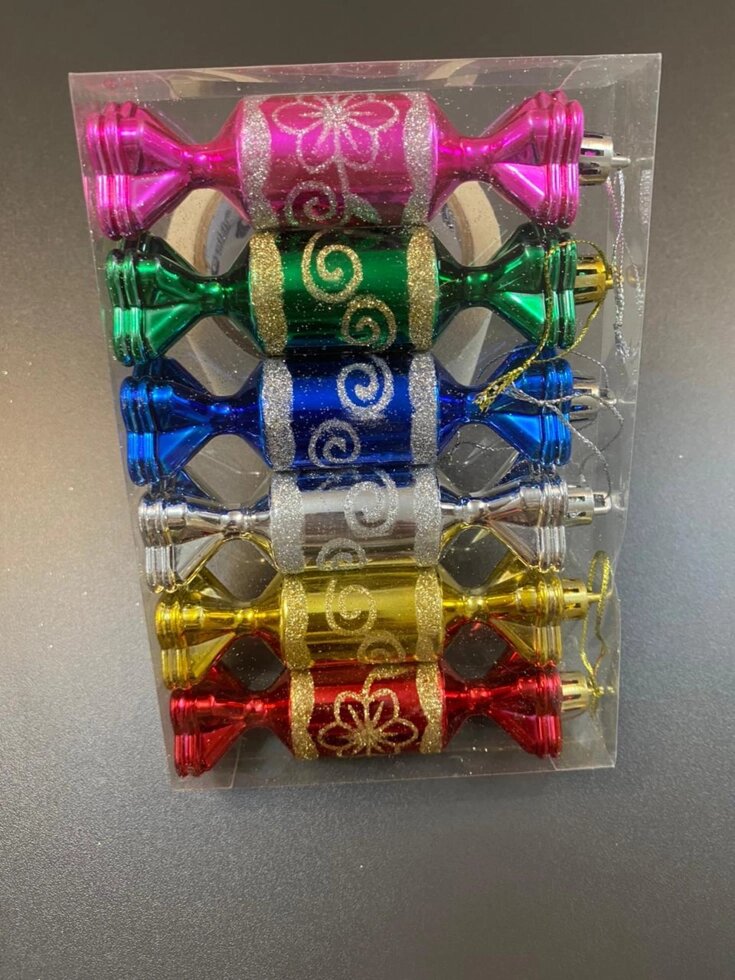 Новогодние елочные игрушки Конфеты большие из пластика в пакете 6 шт разных расцветок от компании Канцелярские, хозяйственные товары, рубашки, халаты, текстиль - фото 1