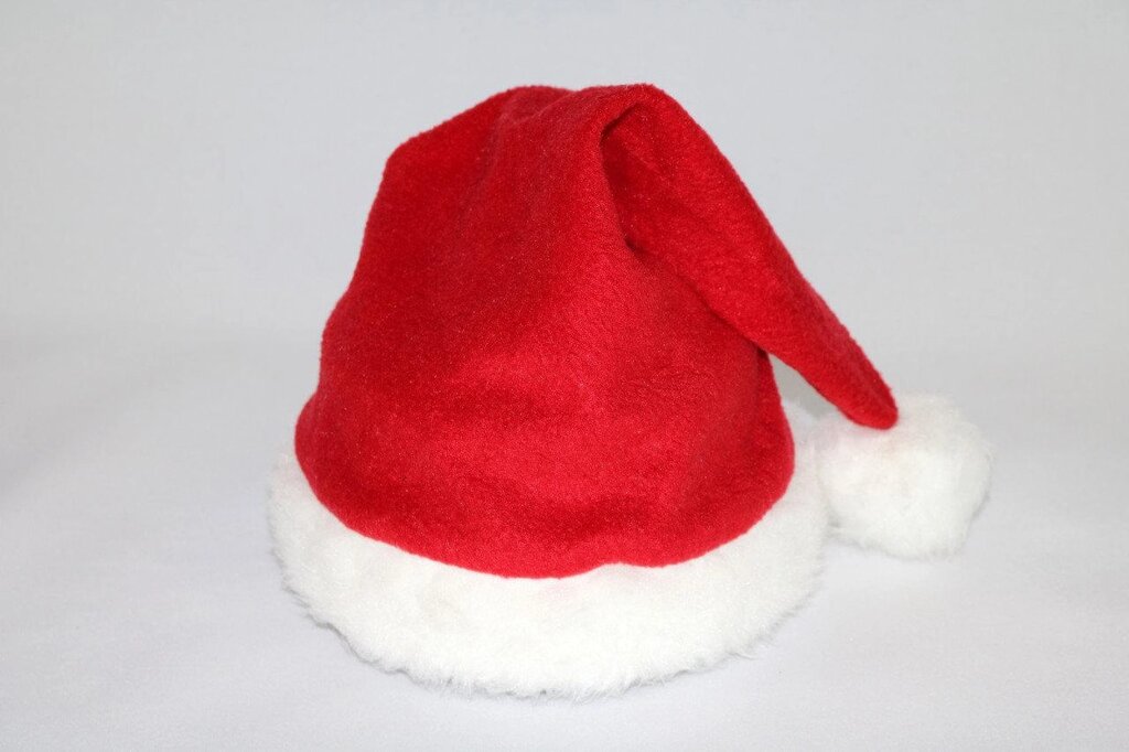 Шапка Дед Мороза от компании Канцелярские, хозяйственные товары, рубашки, халаты, текстиль - фото 1