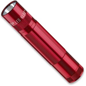 Фонарь MAGLITE LED XL100 3xAAA (105 Lum)(7916cd)(178м) (5ч45м/209ч)(красный)(в пластиковом футляре) R34491