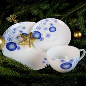 Костяной фарфор АККУ подарочный набор Новый год тарелка 21см+ч/пара (синий)(12)