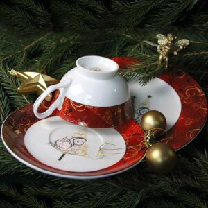 Костяной фарфор АККУ подарочный набор Новый год тарелка 21см+ч/п (золото, красный)(12)