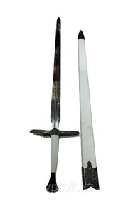 Бутафорский стальной меч Ведьмак "Колдунья Хантер" белый 114 см, 1,8 кг