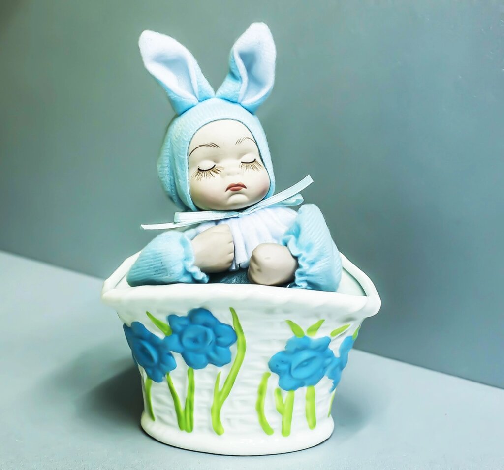 Фигурка -сувенир "Малыш- зайчик" (голубая), 19см от компании Интернет-магазин VPROK_kz - фото 1