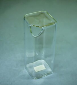 Декоративная ваза "Квадратная" (стекло)