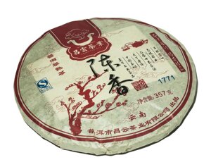 Чай пуэр Chang Yun, 357 г