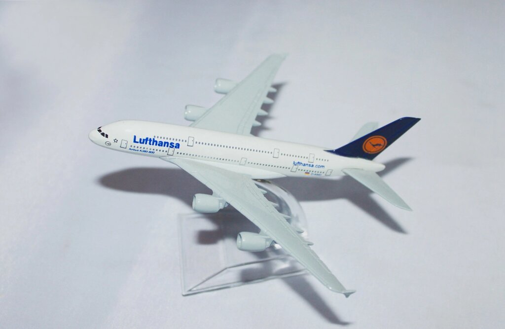 Самолет-сувенир, "Lufthansa" от компании Интернет-магазин VPROK_kz - фото 1