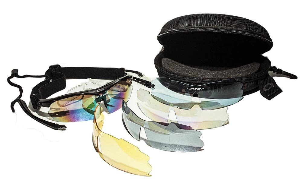 Спортивные очки Oakley с поляризацией. Комплект от компании Интернет-магазин VPROK_kz - фото 1