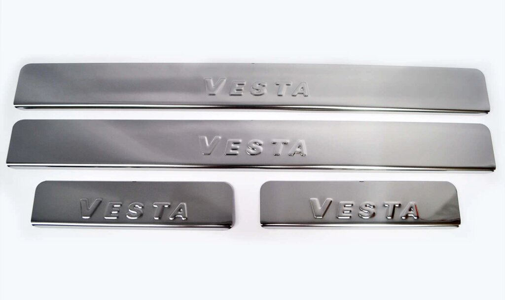 Накладки внутренних порогов DOLLEX NPS205 Lada Vesta от компании Vita-Avto - фото 1