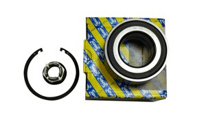 Подшипник ступицы колеса SNR R15587 передний Duster