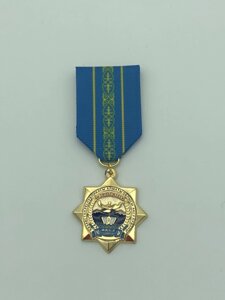 Декоративная медаль значок на заказ