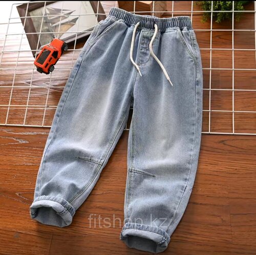Облегчённые джинсы подростковые