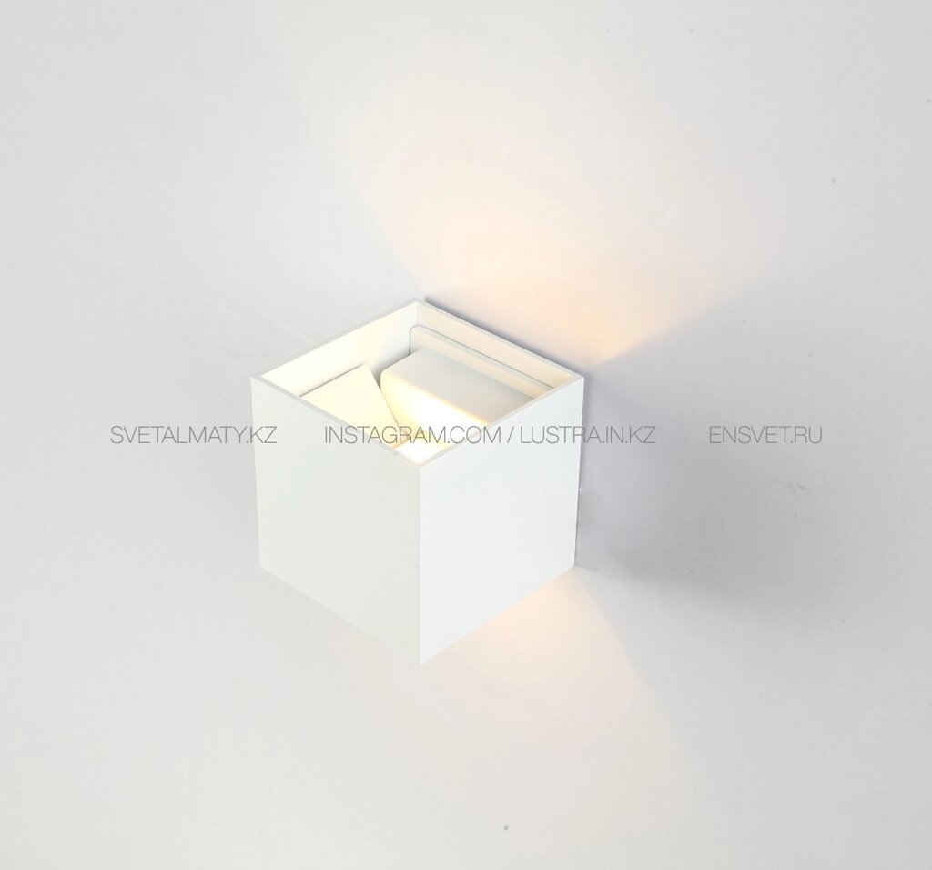 Накладной светодиодный белый настенный светильник "КУБИК" от компании SvetAlmaty KZ - фото 1