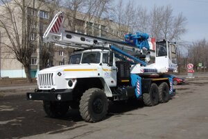 Бурильно-шнековая машина МБШ-812 на шасси Урал 4320 (6х6)