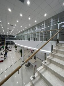 Перила, лестничные ограждения из каленого стекла