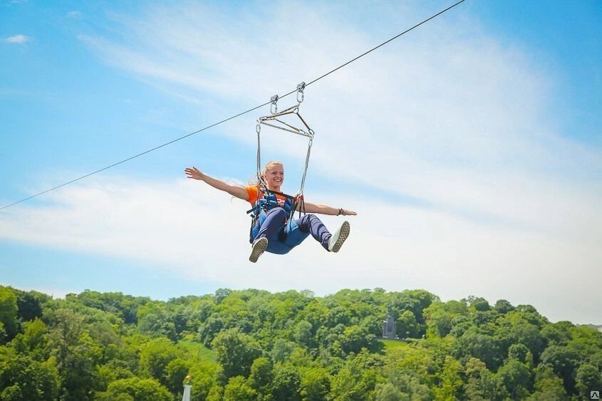 Детский спортивный комплекс Троллей (zipline) - подвесная канатная дорога от компании ООО "ДАРСТРОЙ" - фото 1