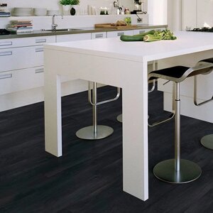 Ламинат Pergo Classic Plank Дуб Черный планка L0201-01806