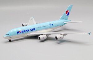 Модель самолета A380 HL7614 в ливрее Korean Air "Beyond 50 Years of Excellence", масштаб 1/400
