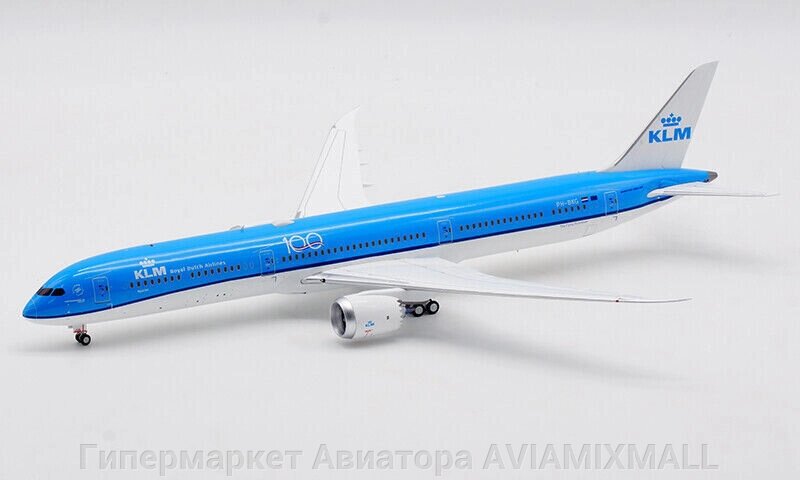 Модель самолета Boeing 787-10 Dreamliner PH-BKG в ливрее KLM - Royal Dutch Airlines, масштаб 1/200 от компании Гипермаркет Авиатора AVIAMIXMALL - фото 1