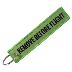 Брелок-ремувка Remove before flight, зеленый/черный цвет