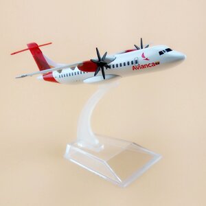 Модель самолета ATR 72-600 в ливрее Avianca, масштаб 1/160