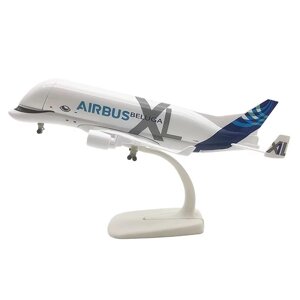 Модель самолета Airbus A330-700L Beluga XL в фирменной раскраске Airbus Transport International, масштаб 1/300