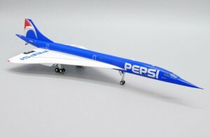 Модель самолета Concorde Pepsi F-BTSD в ливрее PEPSI, масштаб 1/200