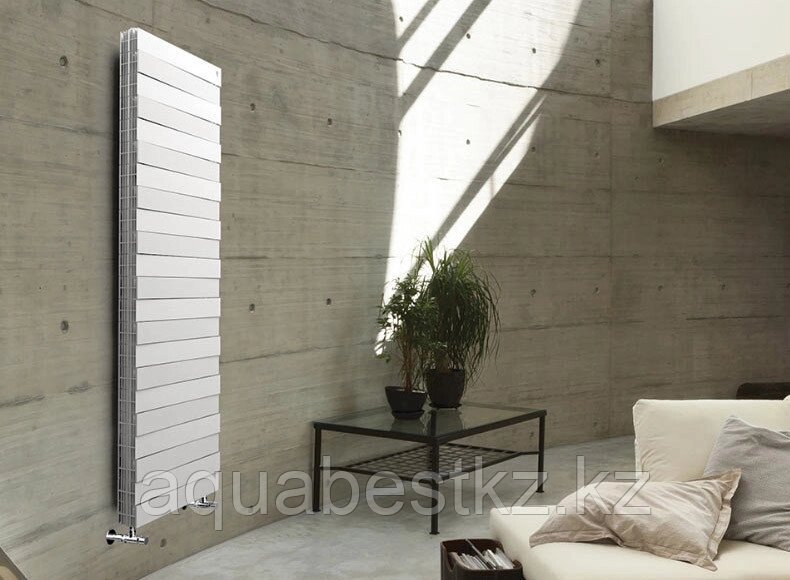 Биметаллические радиаторы Pianoforte Tower Bianсo белые 22 секции от компании Aquabest - фото 1