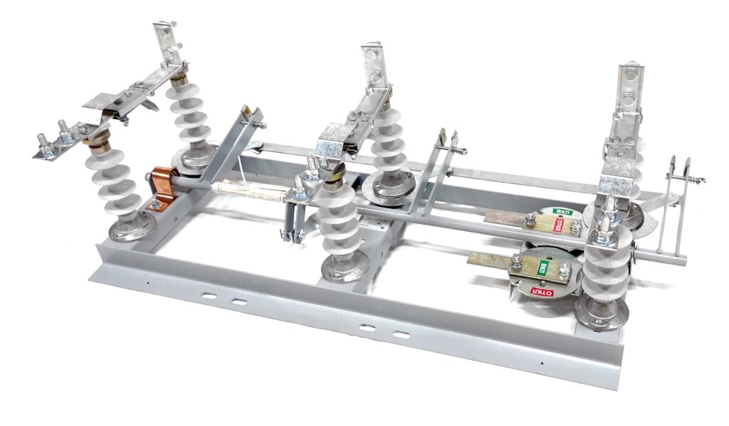 Разъединитель РЛНД -1-10 IV/630 УХЛ1 с приводом ПРНЗ-10 (AL) (Полимер)  ЩК от компании ТОО "Nekei" - фото 1
