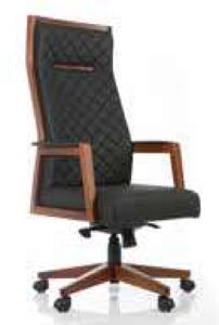 Кожаное кресло для руководителя
