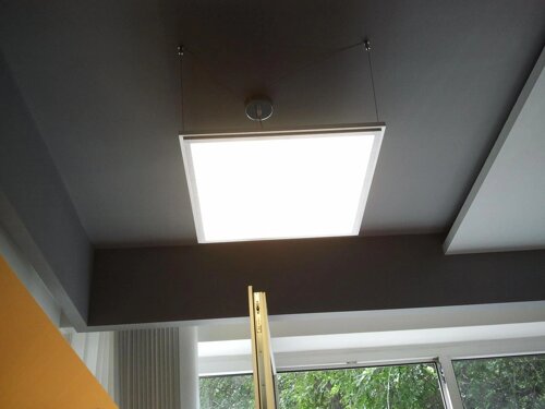 Офисный светодиодный светильник под Армстронг на потолок 40 W