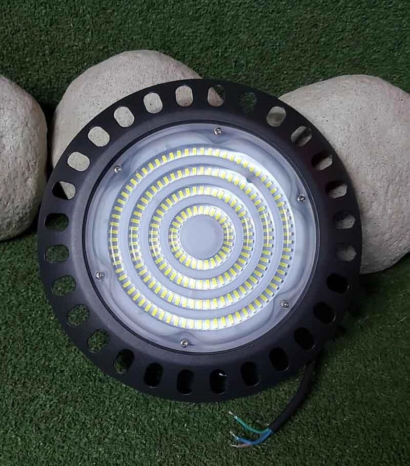 Светодиодный купольный светильник 150 ватт от компании Белая птица - фото 1