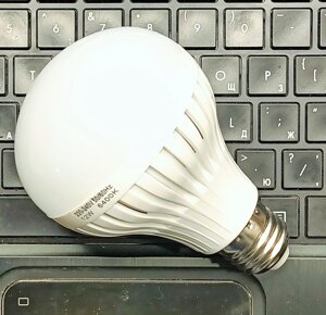 Лампочка светодиодная 12W E27 6400K Оптима