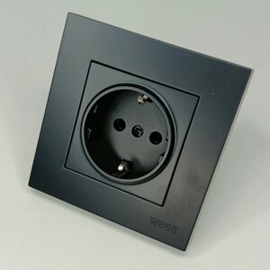 Розетка 1-м СП WESA 16А с заземл. IP20 чёрная. BZ-08