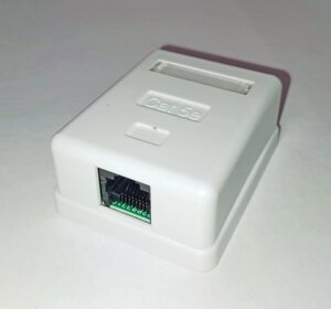 Розетка телефонная RJ45, кат. 5Е 1гн ОП