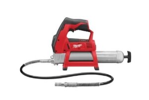 Аккумуляторный шприц для смазки milwaukee M12 GG-0