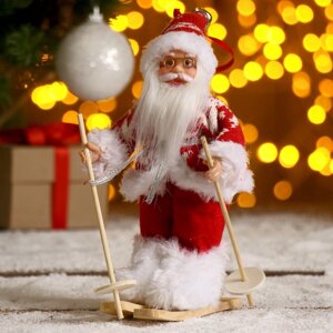 Дед Мороз 'На лыжах' в вязаном костюме, 17 см