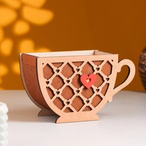 Кашпо деревянное 18.3x8.1x11 см уникальное 'Чашечка чая, с сердцем'морёный