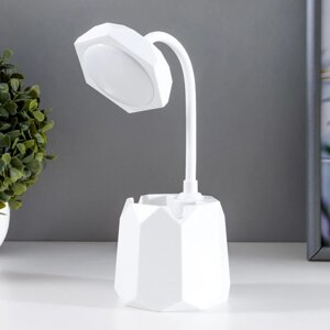 Лампа настольная 'Грани' LED 1 режим 4,2Вт USB белый 9х9х32,5 см RISALUX