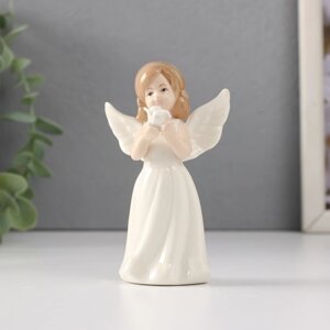 Сувенир керамика 'Девочка-ангел в белом платье с розой в руках' 6х3,8х10 см