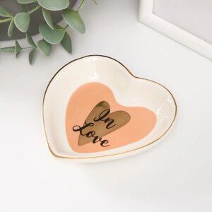 Сувенир керамика подставка под кольца 'Сердце. В любви' 10,5х10х2 см