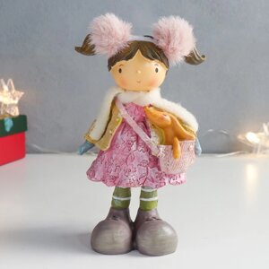 Сувенир полистоун 'Девочка в розовом платье с собачкой в сумочке' 10,3х7,5х16,5 см