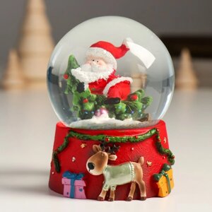 Сувенир полистоун водяной шар 'Дед Мороз верхом на ёлке' 7х8х9 см (комплект из 6 шт.)