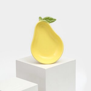 Тарелка керамическая 'Груша'глубокая, желтая, 20,5 см, 1 сорт, Иран