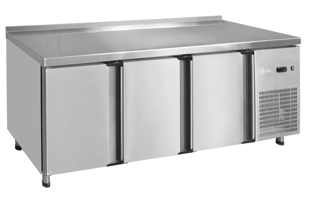 Стол холодильный среднетемпературный СХС-60-02 (3 двери) от компании На все случаи - фото 1