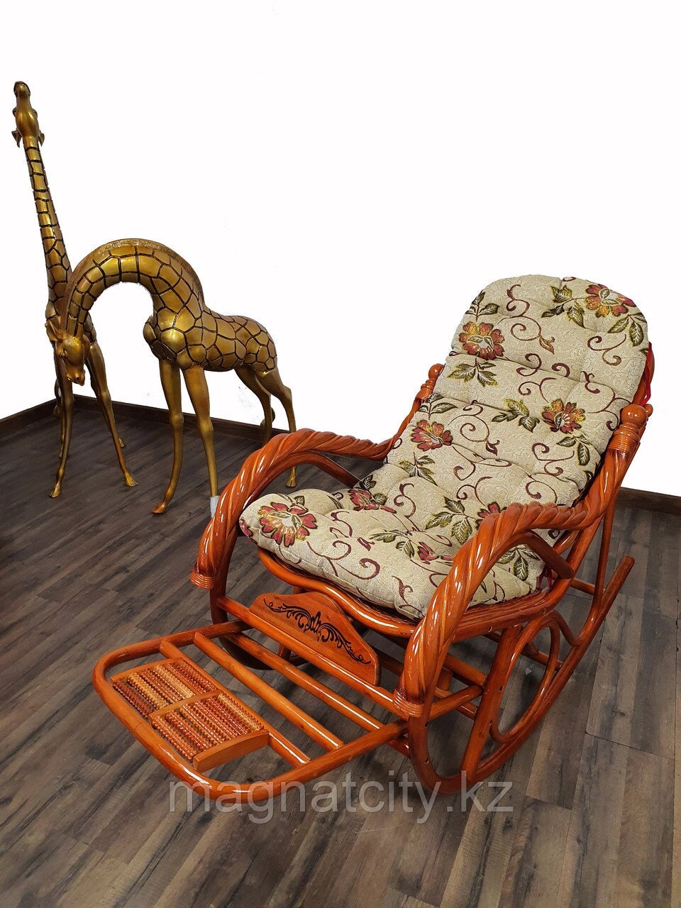 Кресло качалка из ротанги (плетен.) (RTN-049) от компании Atlanta Интернет-Магазин - фото 1